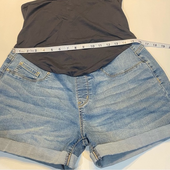 Levi Strauss Blue Maternity Jean shorts with Waistband size Large NWOT - Picture 9 of 9